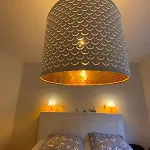 Dresden Zentral Altstadt Am Neptunbrunnen Zwei Zimmer アパート