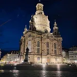 Dresden Zentral Altstadt Am Neptunbrunnen Zwei Zimmer Lägenhet Dresden